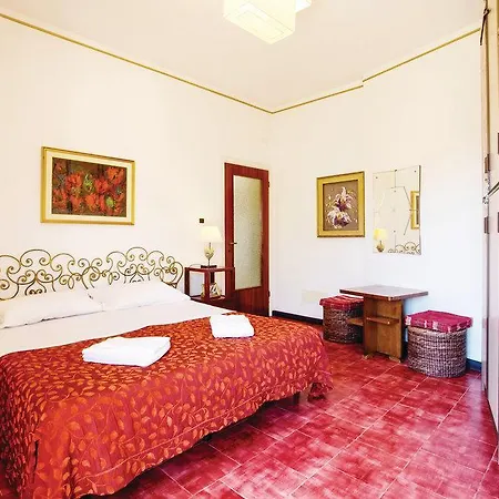 Santa Ola Apartment Levanto